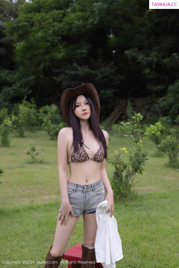 鱼子酱fish  [XiuRen]高清写真图 2024.09.14 No.9166 鱼子酱Fish 丝袜美腿第38张图片